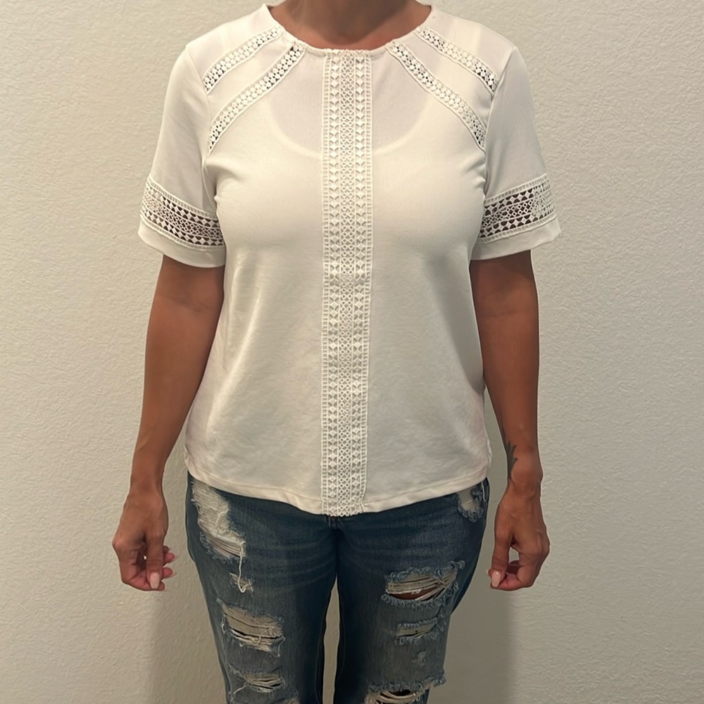 H&M cream blouse with embroidered design